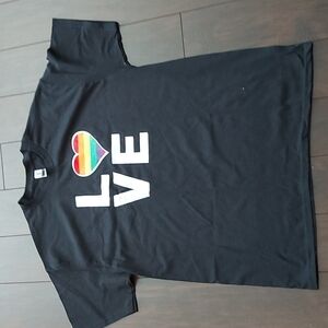 Love Rainbow Heart T-shirt